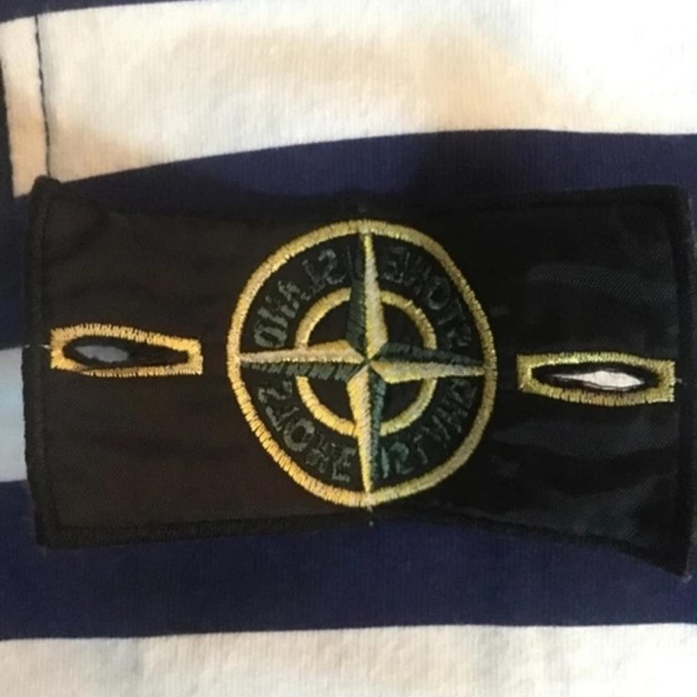 Stone Island - Picture 4 of 5